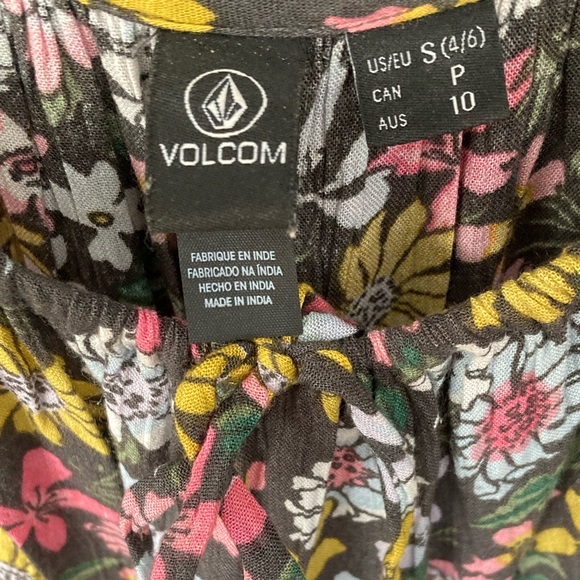 Volcom | Happy Dazee Dress - Picture 8 of 8